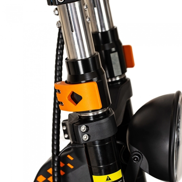 skladana-terenowa-hulajnoga-elektryczna-kukirin-g4-max-silnik-1600w-9 KuKirin G4 Max 